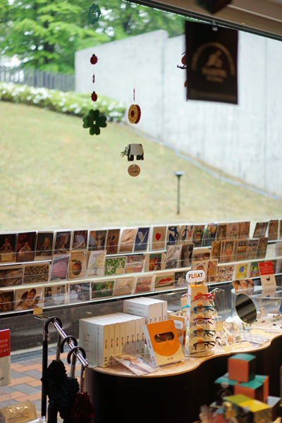 東京都美術館 × FLOAT老眼鏡