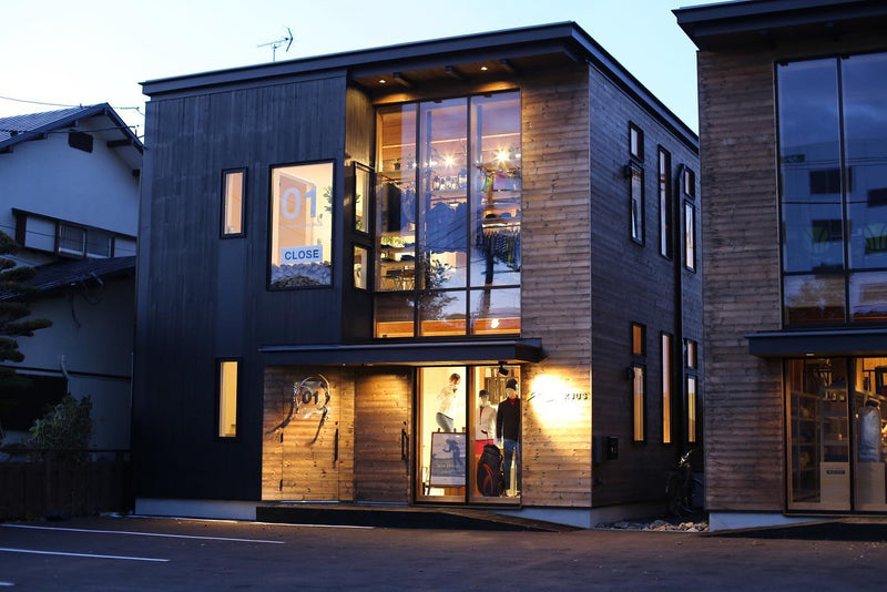 01. Outdoor & Life Shop