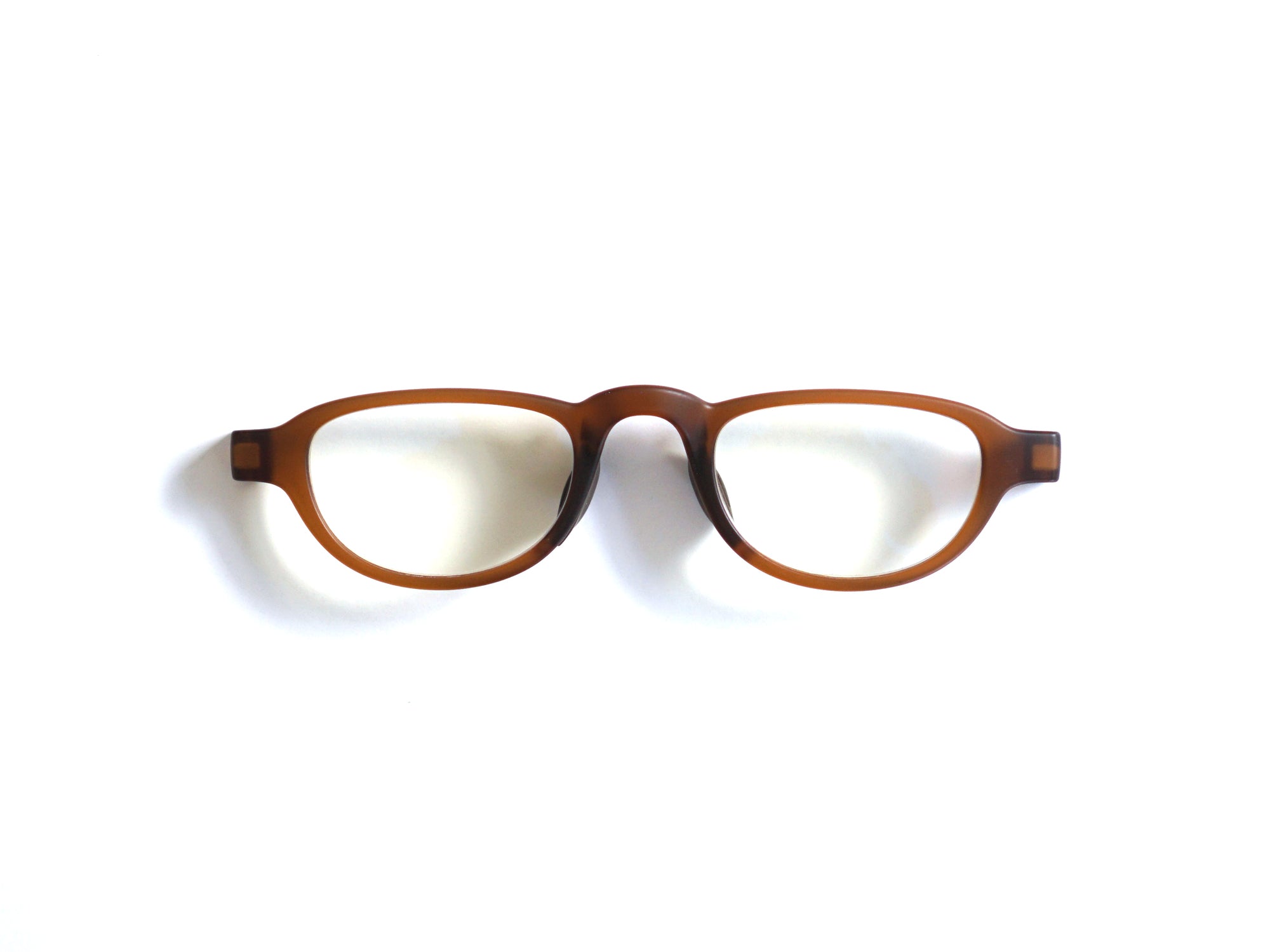 READING Front - ALMOND(アーモンド)