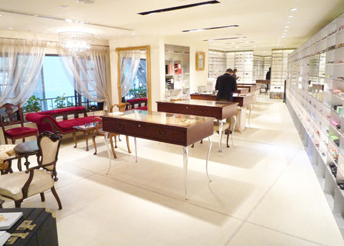 リュネット・ジュラ 表参道ヒルズ店